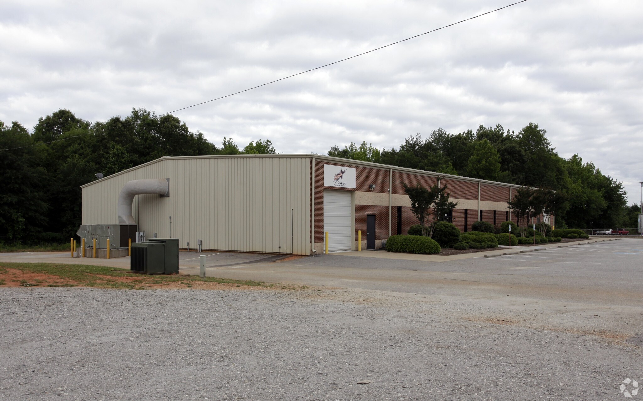 428 S Rd, Greer, SC 29650