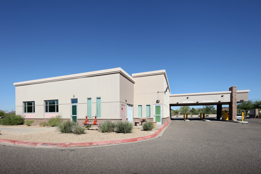 2745 W Carefree Hwy, Phoenix, AZ for sale - Building Photo - Image 2 of 8