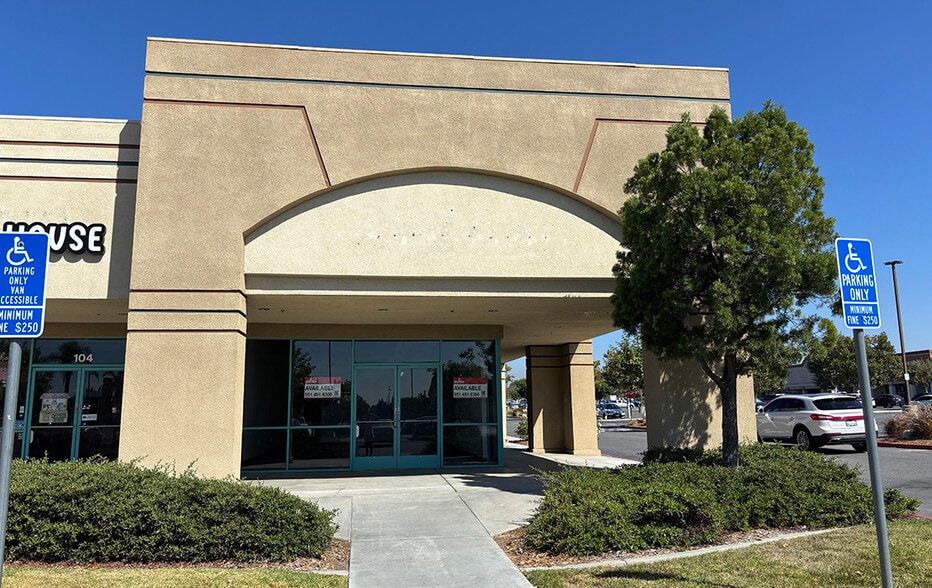 25312 Madison Ave, Murrieta, CA for lease - Building Photo - Image 2 of 13