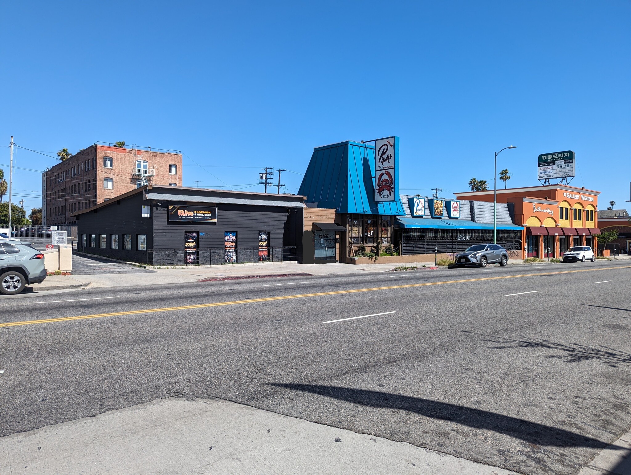 222 N Western Ave, Los Angeles, CA 90004 - Retail for Lease | LoopNet