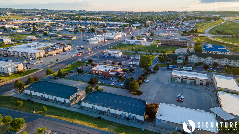 1103 E Boxelder Rd, Gillette, WY for sale - Building Photo - Image 3 of 21