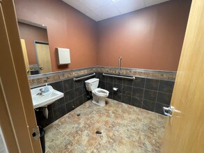 14000 Northdale Blvd, Rogers, MN for lease Interior Photo- Image 2 of 3