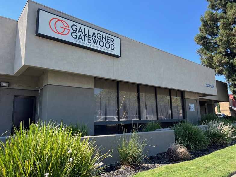 3501 Tully Rd, Modesto, CA for lease - Building Photo - Image 1 of 17