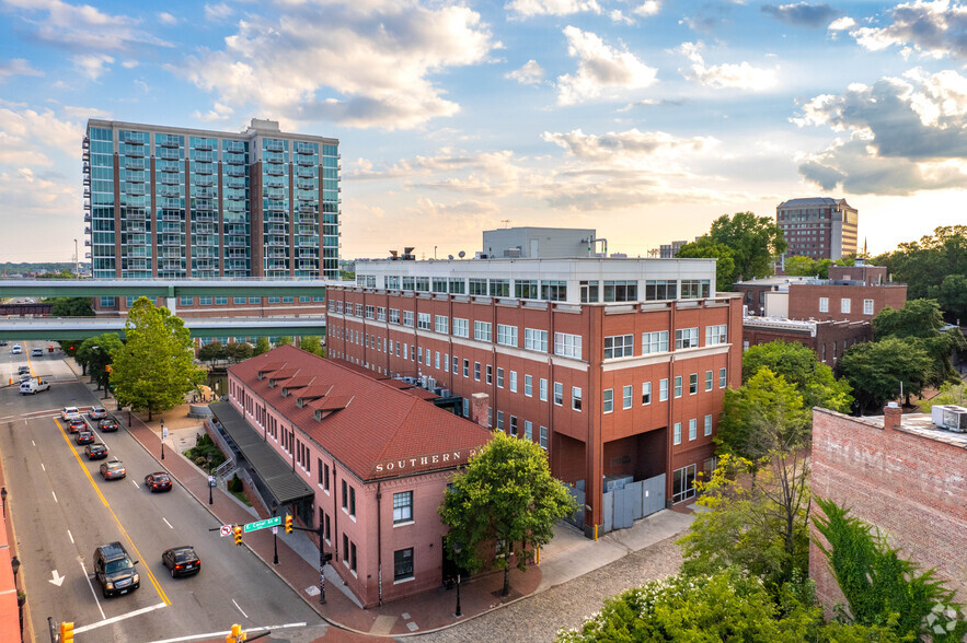 111 Virginia St, Richmond, VA for lease - Aerial - Image 3 of 6