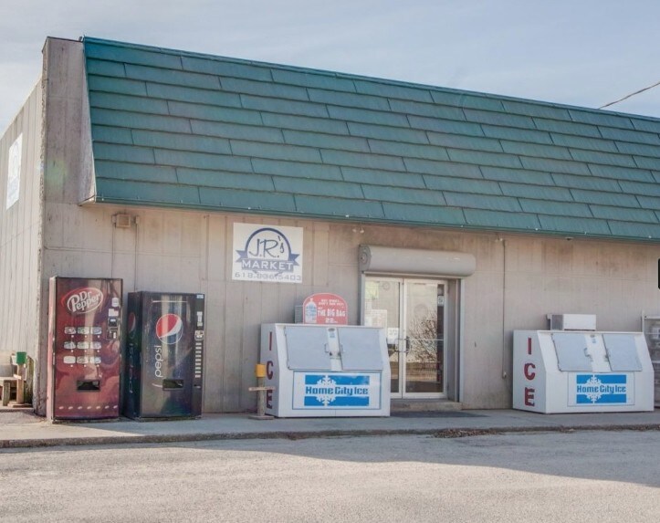 129 Keating St, Shipman, IL 62685