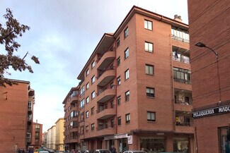 More details for Calle Gredos, 10, Ávila - Multifamily for Sale