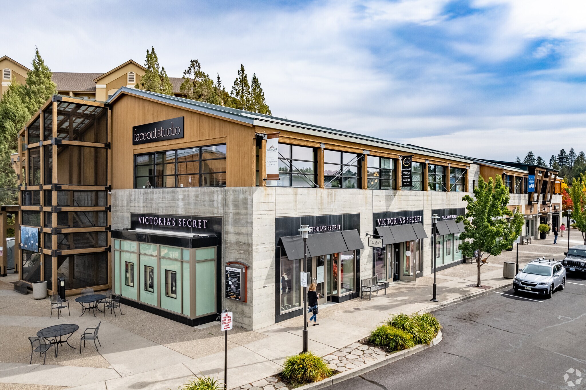 520 SW Powerhouse Dr, Bend, OR for sale Primary Photo- Image 1 of 1