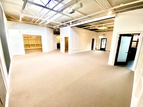 2211-2255 Cole St, Birmingham, MI for lease Interior Photo- Image 1 of 7