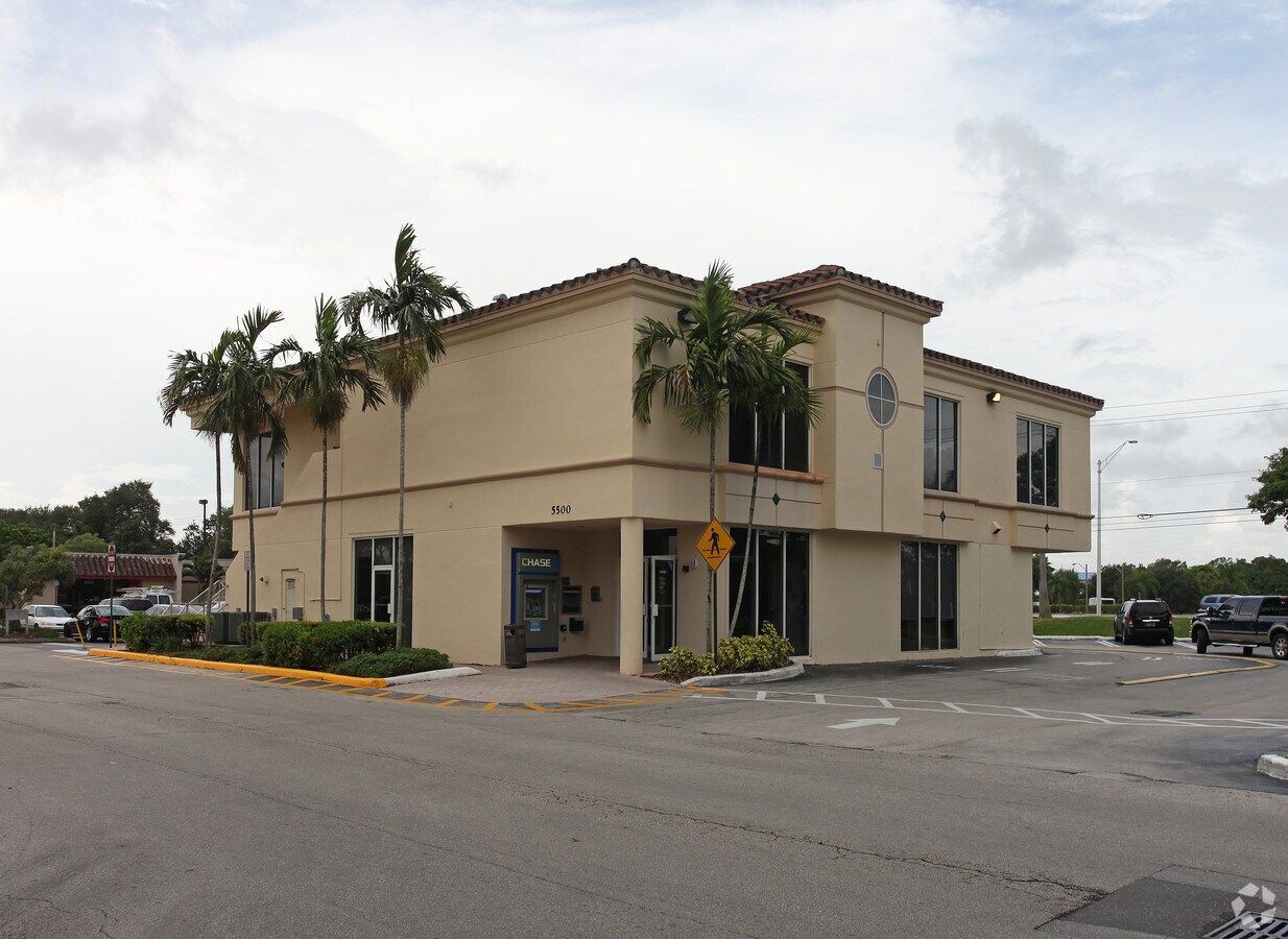 5500 S Flamingo Rd, Cooper City, FL 33330