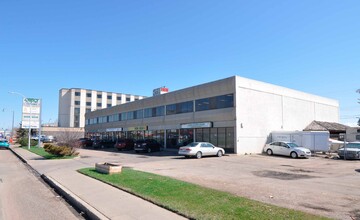 10019-10031 167 St NW, Edmonton, AB for lease Building Photo- Image 1 of 5