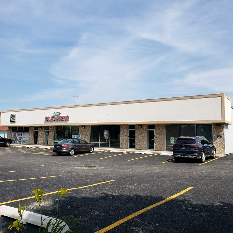 3021 Theodore St, Joliet, IL 60435