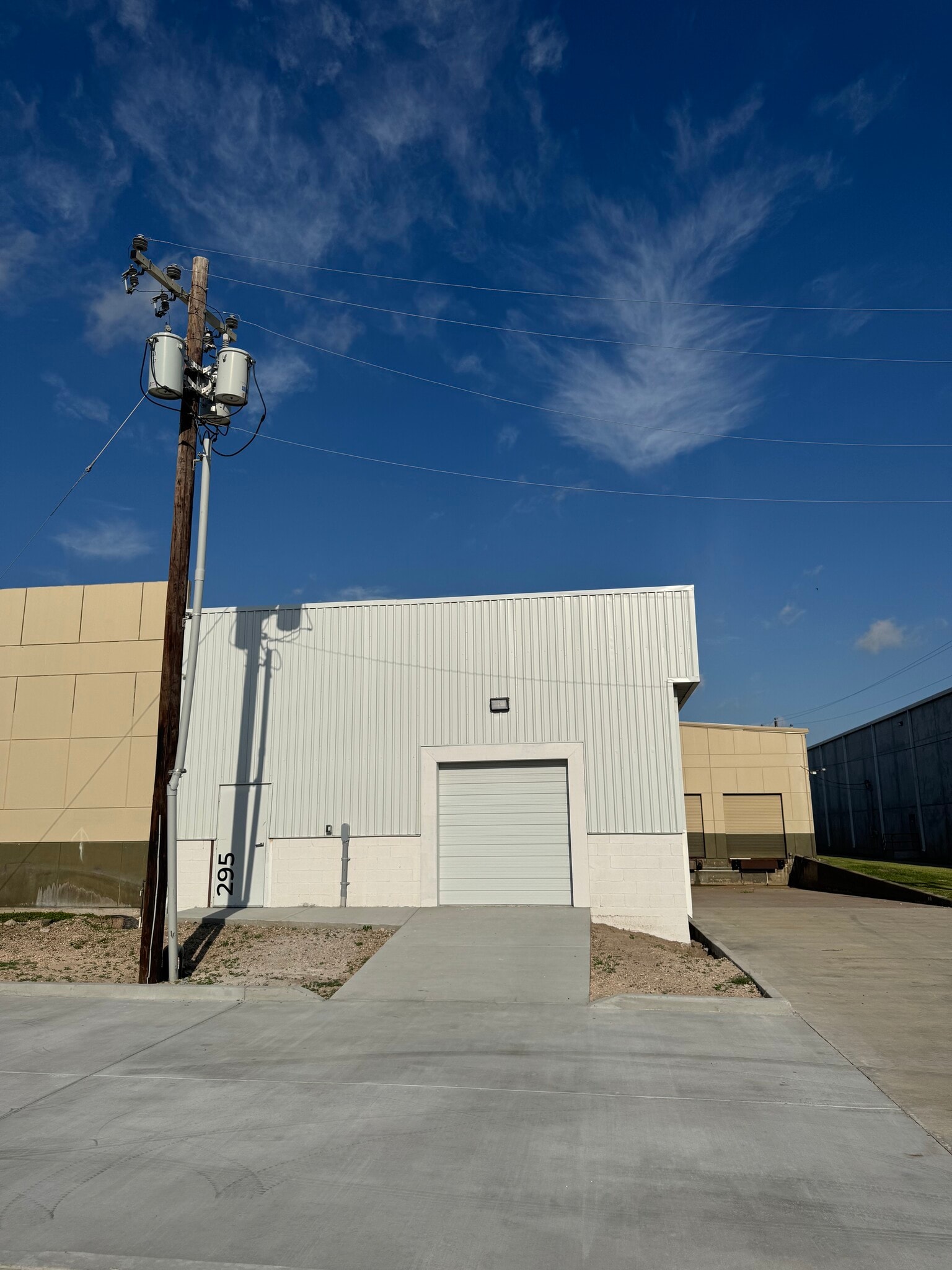 7825 S 23rd St, McAllen, TX for lease Building Photo- Image 1 of 4
