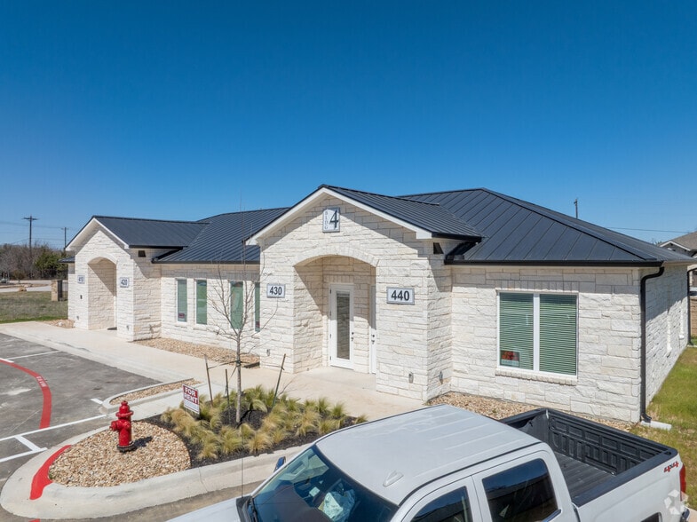 3835 County Road 175 rd, Leander, TX for lease - Building Photo - Image 3 of 4