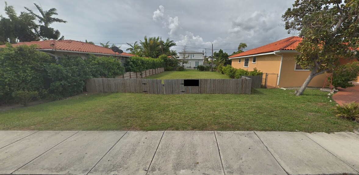 9308 Harding Ave, Surfside, FL for sale Primary Photo- Image 1 of 1