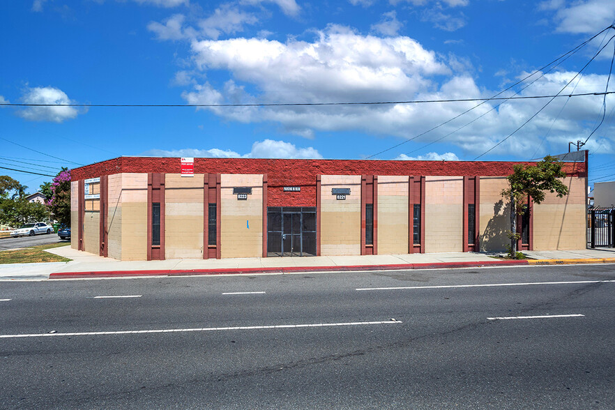 12561-12563 Persing Dr, Whittier, CA for sale - Building Photo - Image 2 of 67