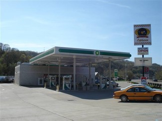 More details for 5701 Maccorkle Ave, South Charleston, WV - Retail for Sale