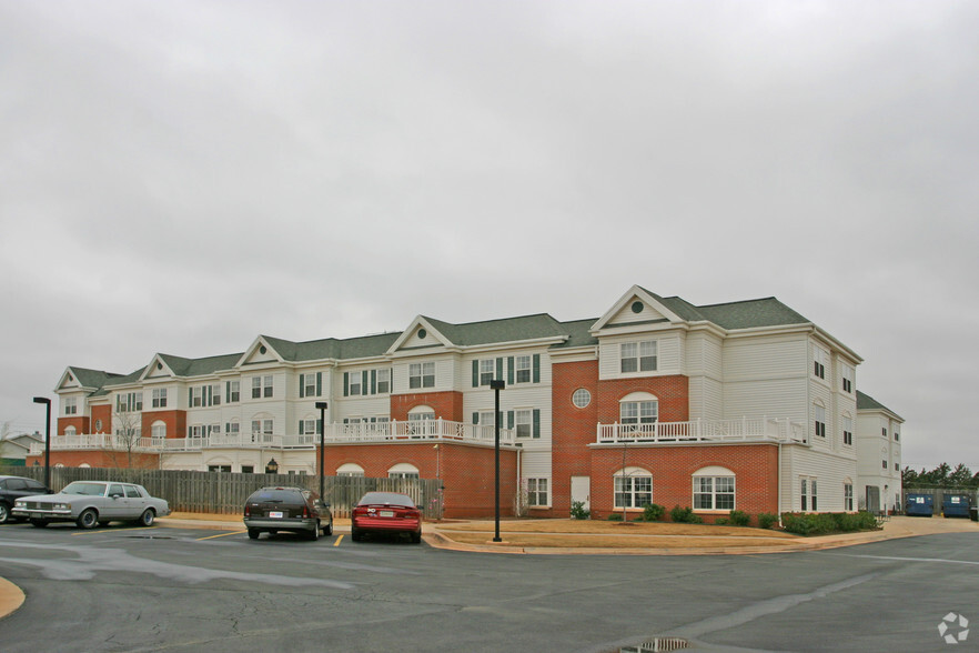 12928 N May Ave, Oklahoma City, OK for sale - Building Photo - Image 3 of 4