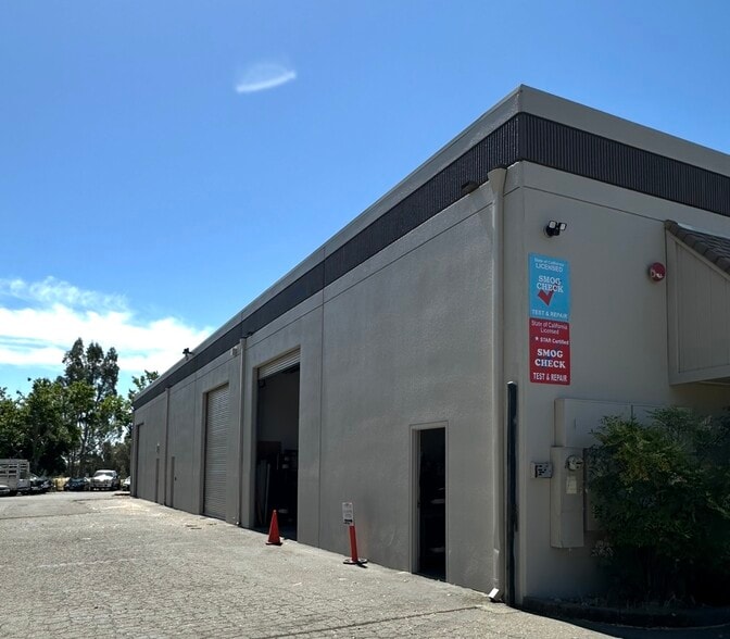 803 Vaca Valley Pky, Vacaville, CA for lease - Building Photo - Image 1 of 14