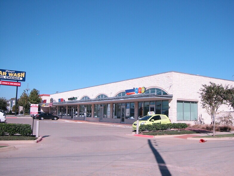 5200 Lemmon Ave, Dallas, TX for sale - Primary Photo - Image 1 of 1