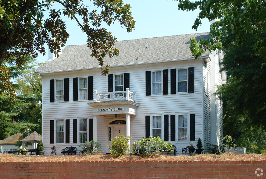 1104 Hay St, Fayetteville, NC for sale - Primary Photo - Image 1 of 1