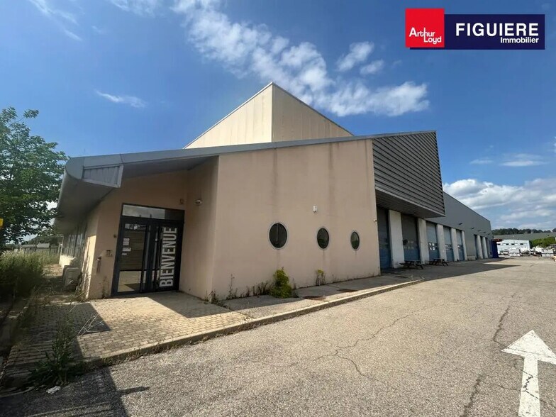Office in Aix-en-Provence for lease - Building Photo - Image 2 of 10
