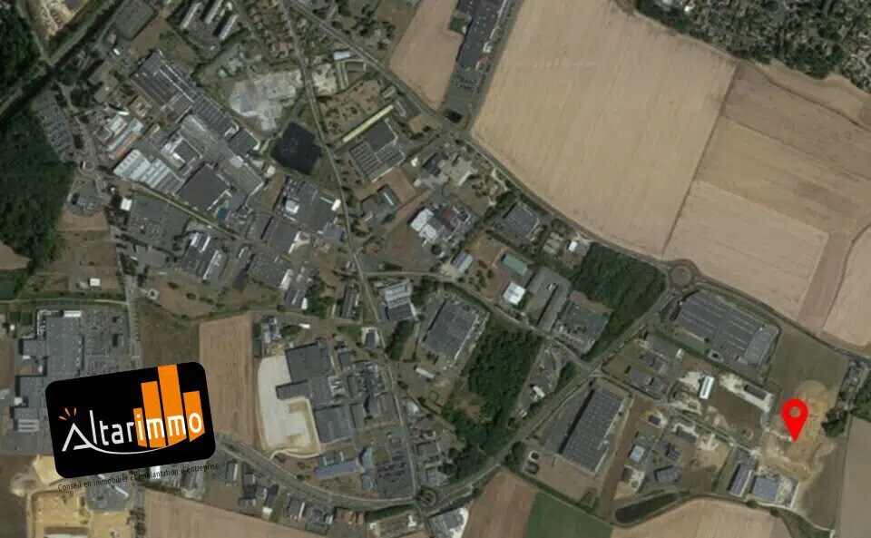 Land in Droue-sur-Drouette for sale Building Photo- Image 1 of 5