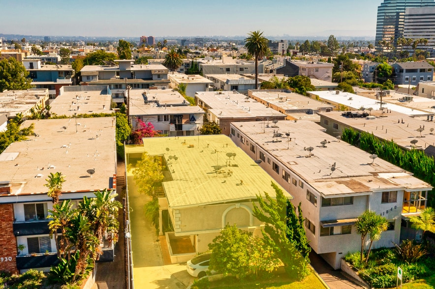 11938 Dorothy St, Los Angeles, CA for sale - Building Photo - Image 2 of 18