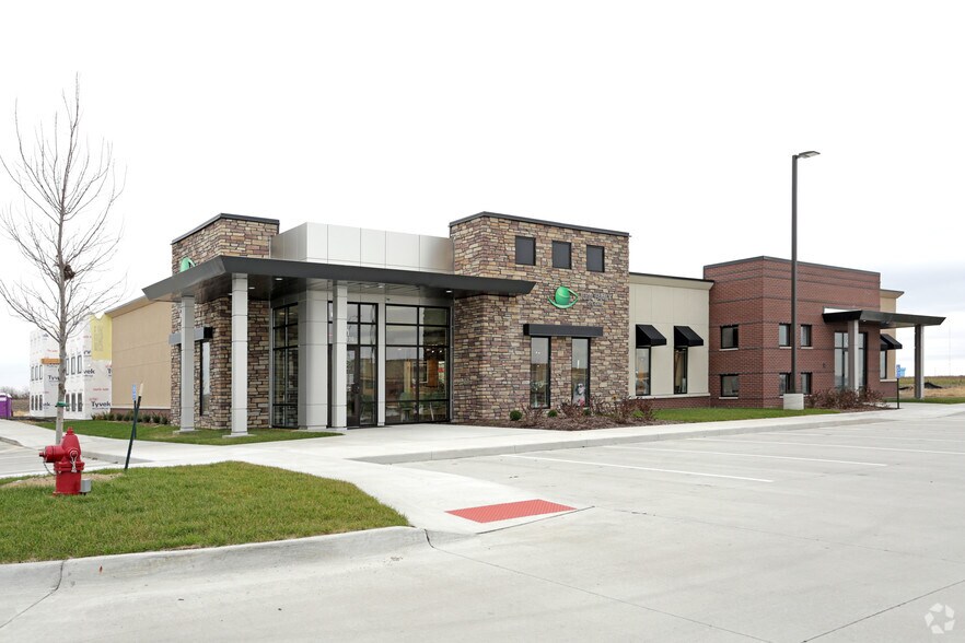 241 SE Destination Dr, Grimes, IA for sale - Primary Photo - Image 1 of 1