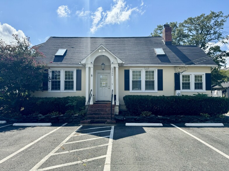 8365 Richmond Hwy, Alexandria, VA for lease - Building Photo - Image 1 of 10