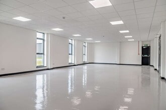 Compass Industrial Park, Spindus RD, Liverpool for lease Interior Photo- Image 1 of 27