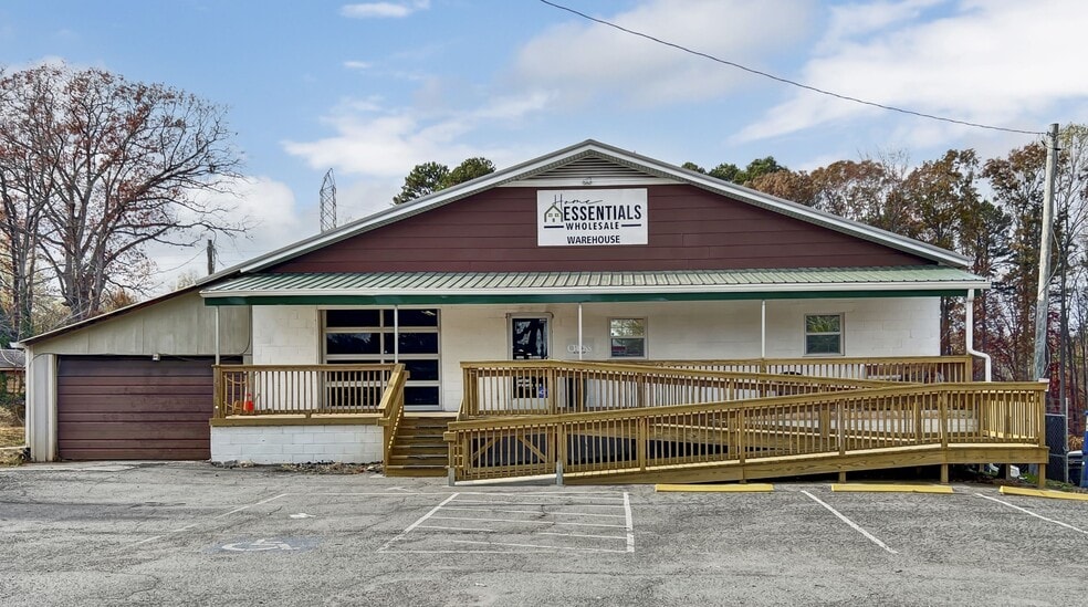 5089 Slanting Bridge Rd, Denver, NC for sale - Building Photo - Image 1 of 1