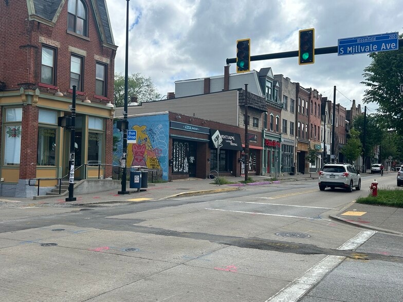 4905 Penn Ave, Pittsburgh, PA for sale - Building Photo - Image 2 of 3