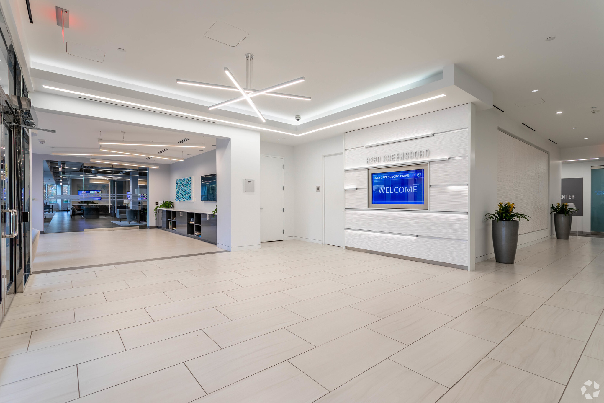 8260 Greensboro Dr, McLean, VA for lease Interior Photo- Image 1 of 19