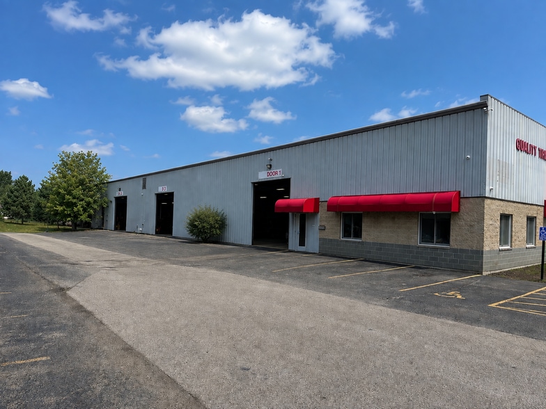 2420 Hiller Ridge Rd, Johnsburg, IL for lease - Building Photo - Image 2 of 7