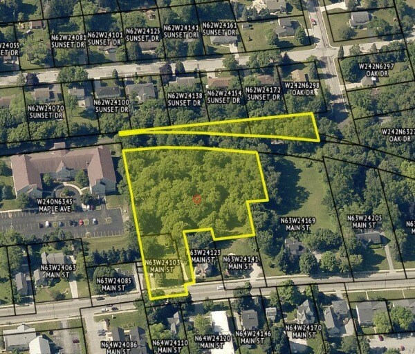 N63W24103 Main St, Sussex, WI for sale - Building Photo - Image 1 of 2