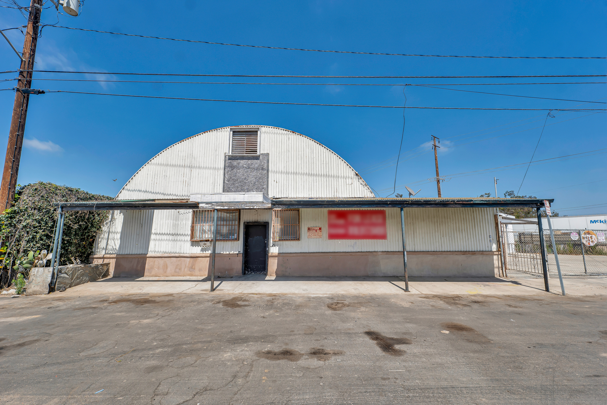 1626-1640 Pine St, Oxnard, CA for lease Building Photo- Image 1 of 21