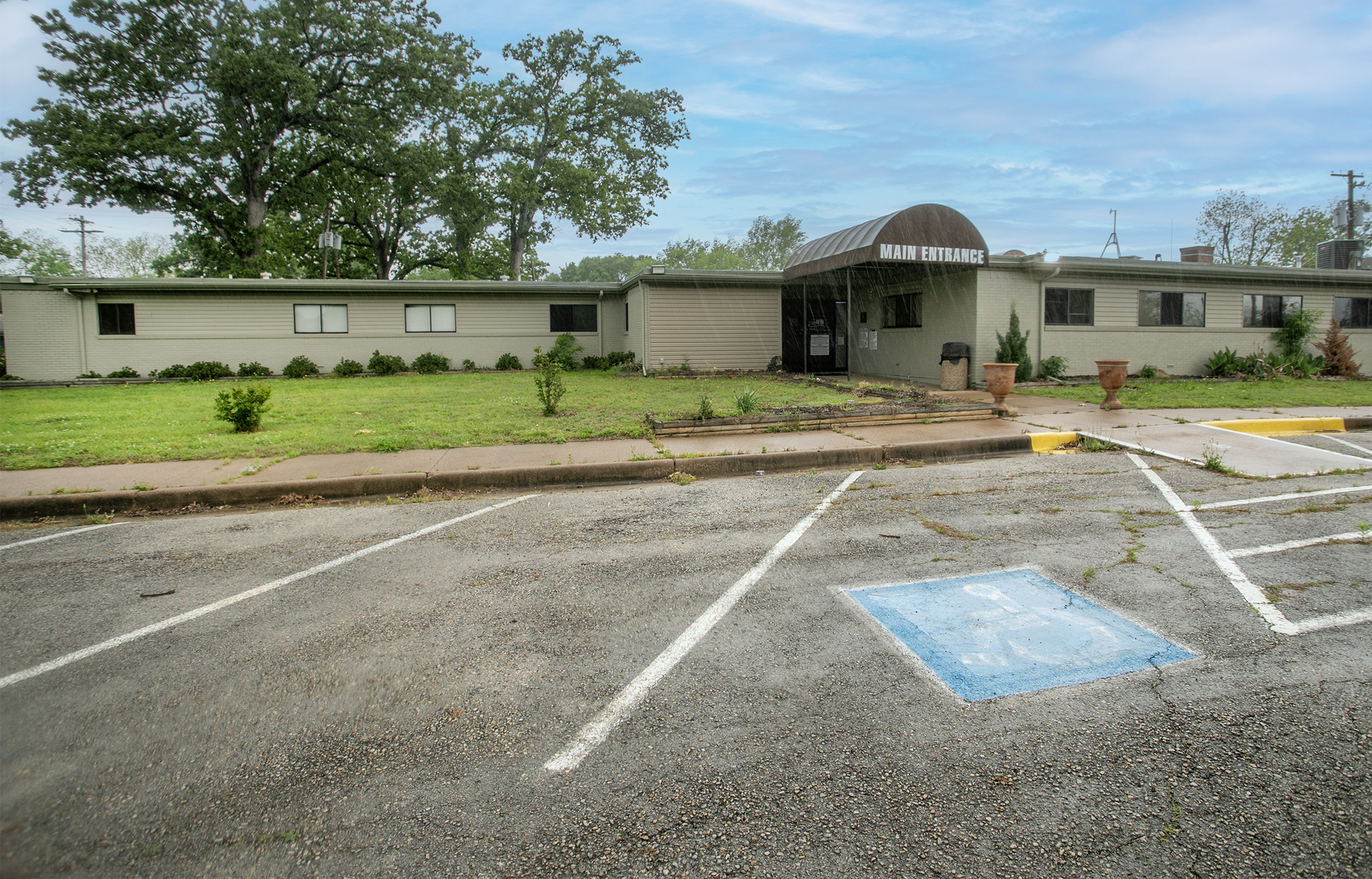 707 N Waldrip St, Grand Saline, TX for sale Building Photo- Image 1 of 24