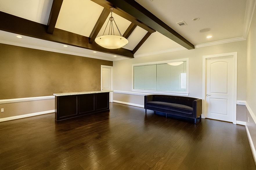 21555 Provincial Blvd, Katy, TX for lease - Interior Photo - Image 1 of 21