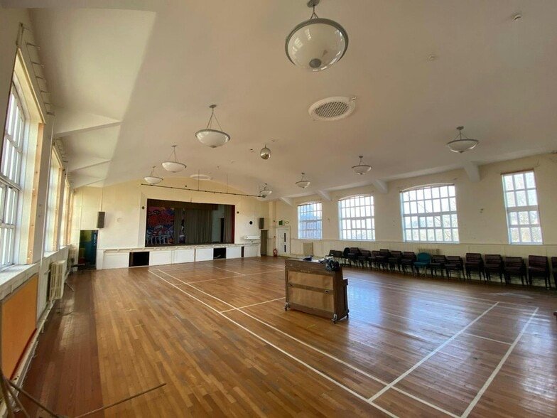 Headlam St, Newcastle Upon Tyne for sale - Interior Photo - Image 3 of 8