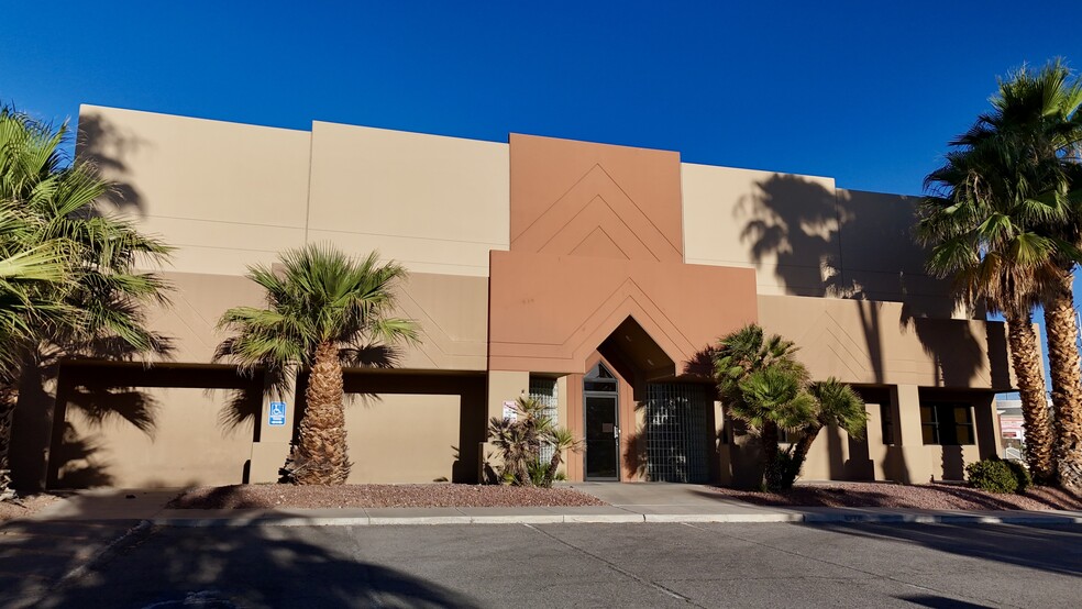 6165 S Pecos Rd, Las Vegas, NV for sale - Building Photo - Image 2 of 6