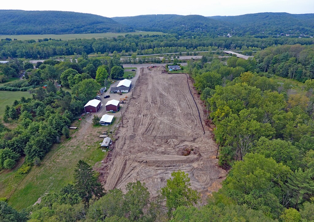 2605 Hanwell Village Park, Corning, NY 14830