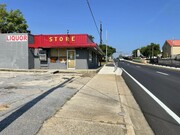 1917 Cervantes St, Pensacola FL - Drive Through Restaurant