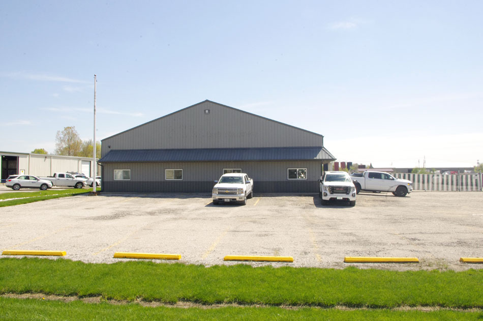 410 Broadway Ave, South Roxana, IL for lease Primary Photo- Image 1 of 7