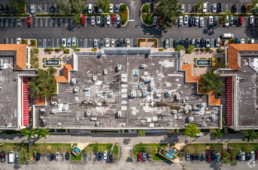 2860-2898 N University Dr, Coral Springs, FL for lease - Building Photo - Image 3 of 17