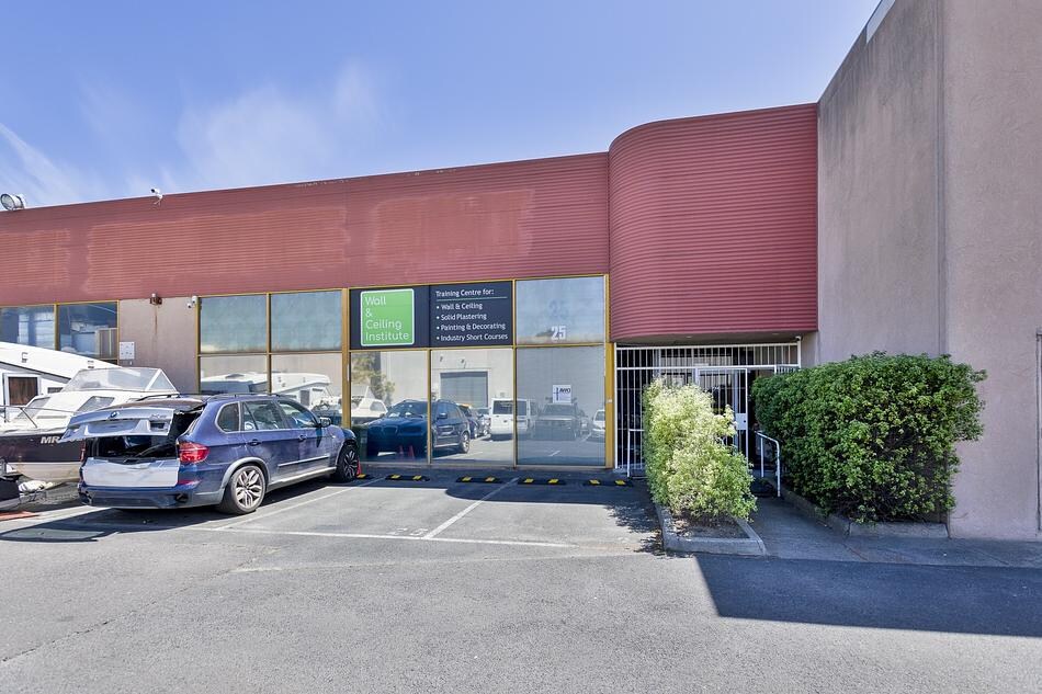 134-142 Springvale Rd, Springvale South for lease Primary Photo- Image 1 of 2