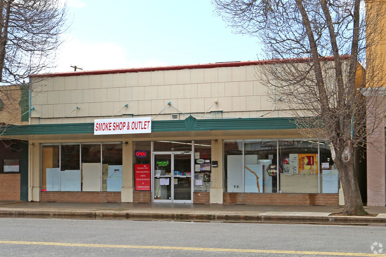 425 5th St, Gustine, CA 95322 Property Record