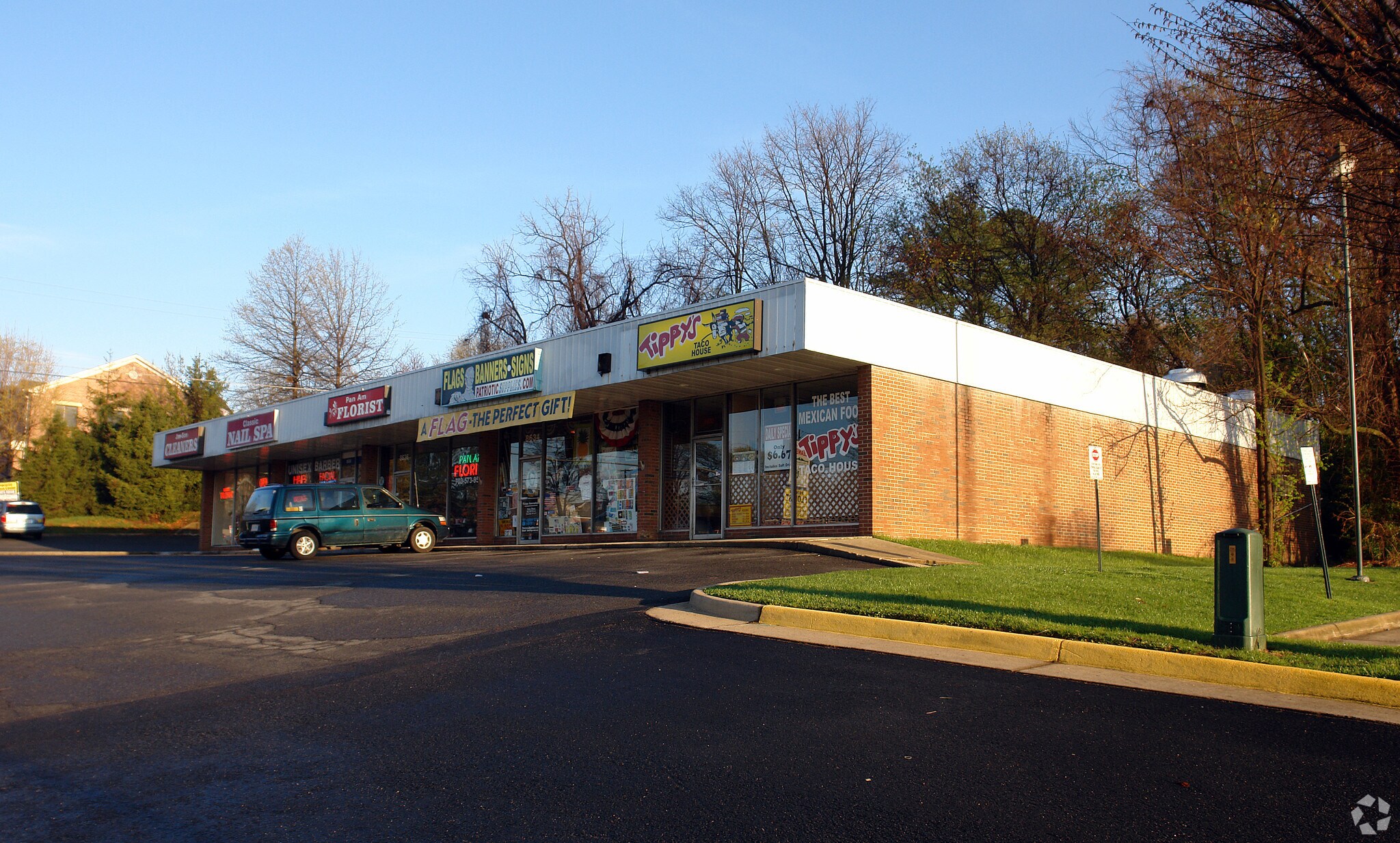 8632-8640 Lee Hwy, Vienna, VA for sale Primary Photo- Image 1 of 1