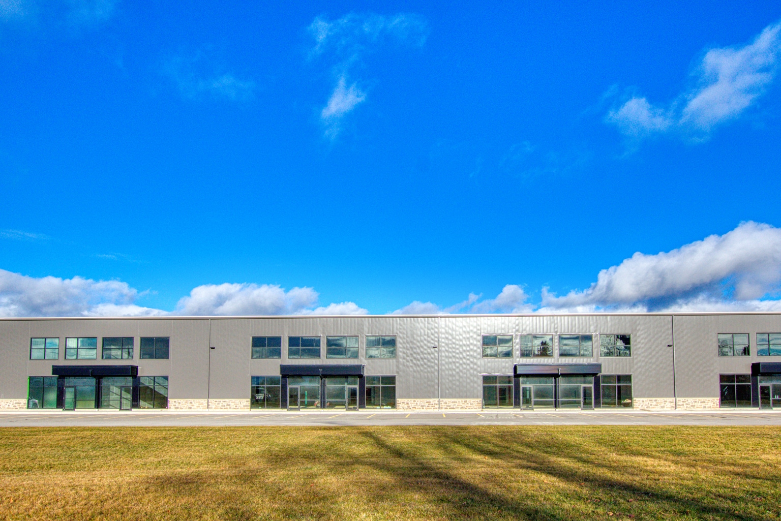 111 Gregson Crt, Fergus, ON for sale Primary Photo- Image 1 of 1