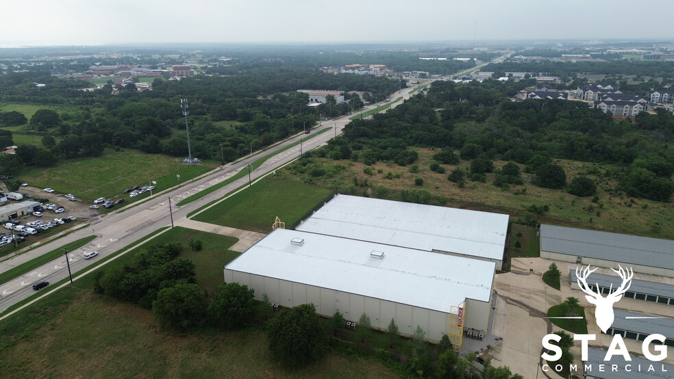 551 Mayhill Rd, Denton, TX for sale - Building Photo - Image 2 of 15