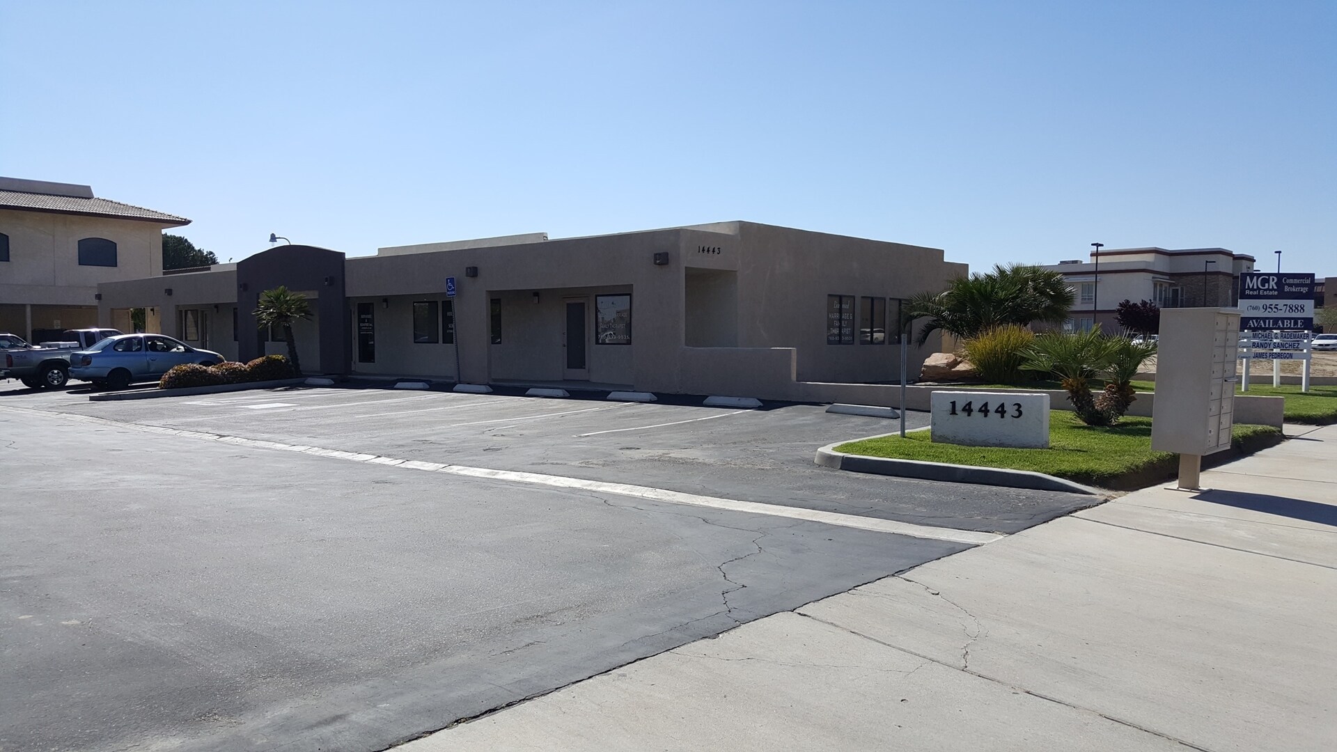 14443 Park Ave, Victorville, CA 92392 Office for Lease